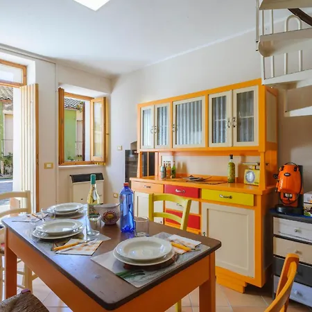 Ferienhaus Stunning Home In Frontone Di Apiro Frontale (Macerata)